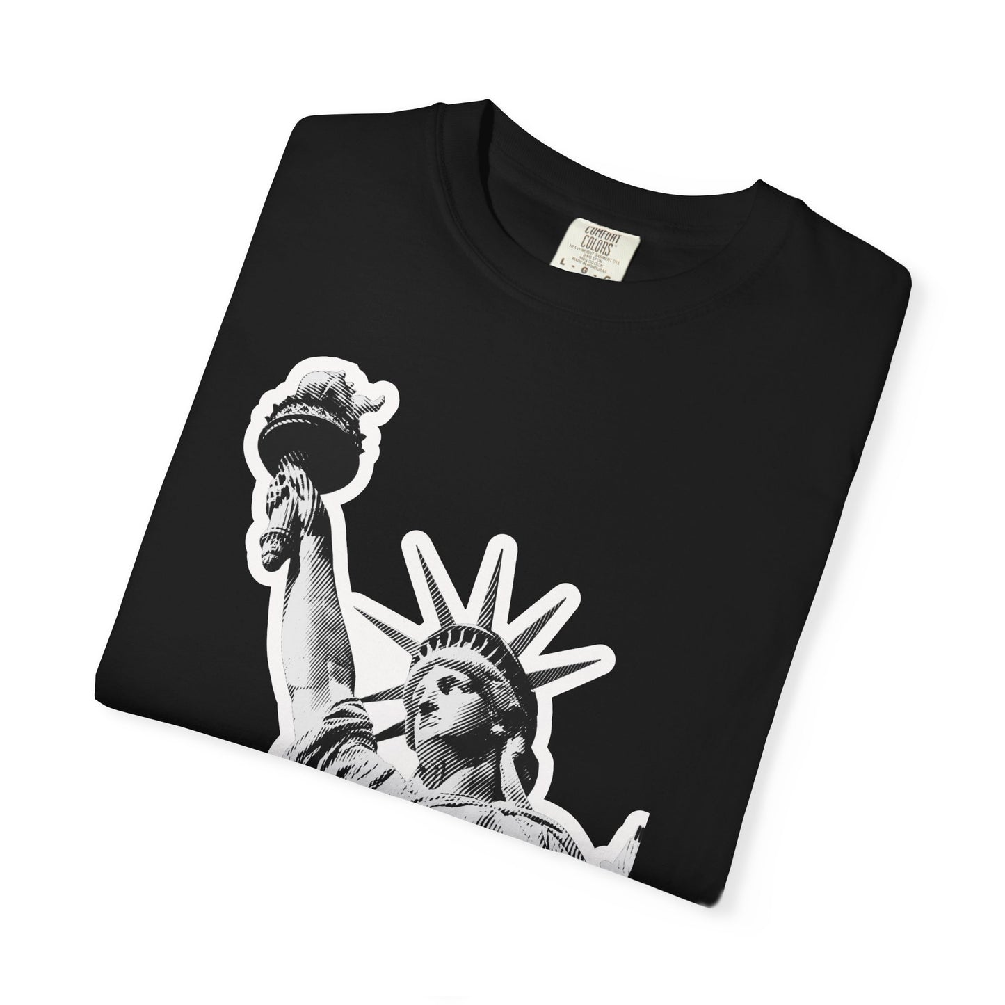 Statue of Liberty Graphic T-Shirt — Vintage Monochrome NYC Tee