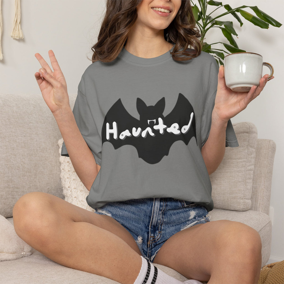 Haunted Halloween Women's Tee