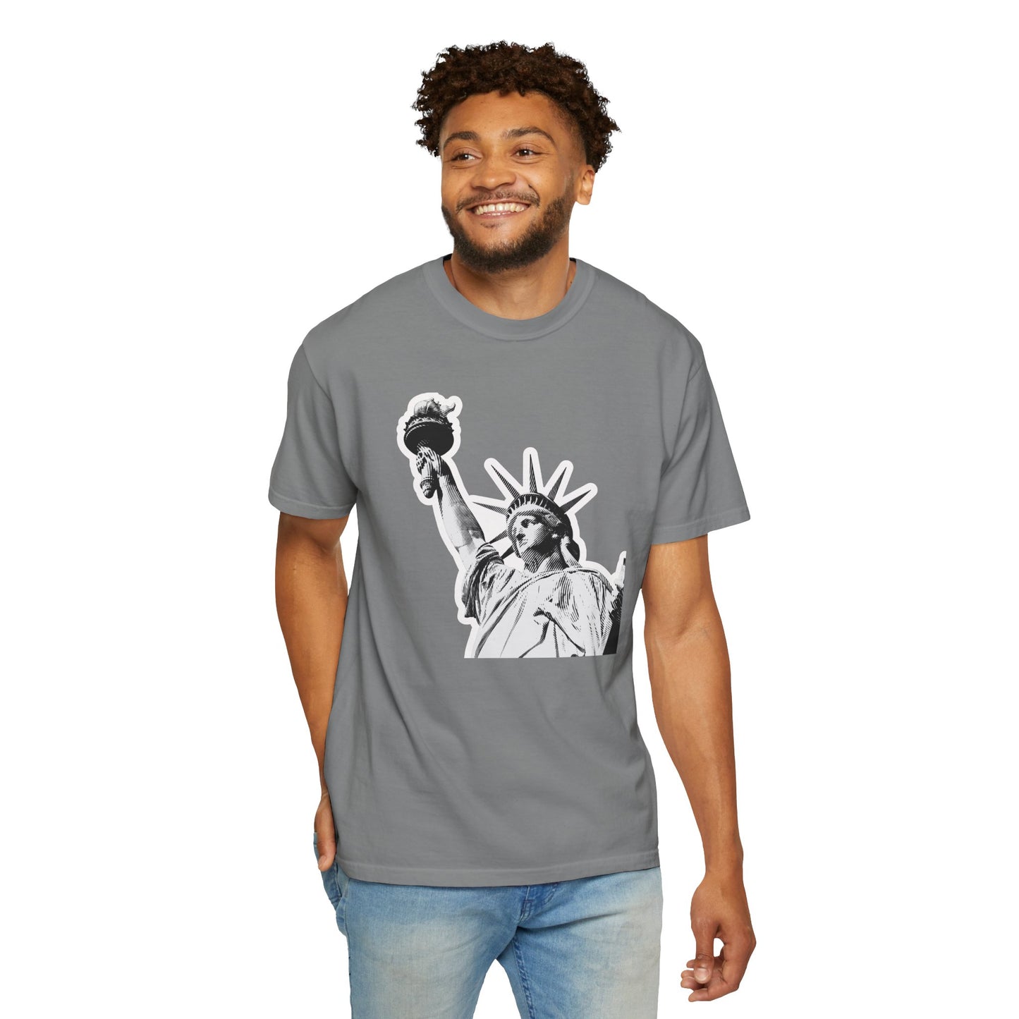 Statue of Liberty Graphic T-Shirt — Vintage Monochrome NYC Tee