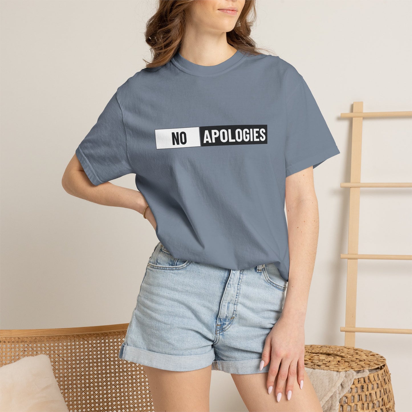 "No Apologies" Graphic Tee