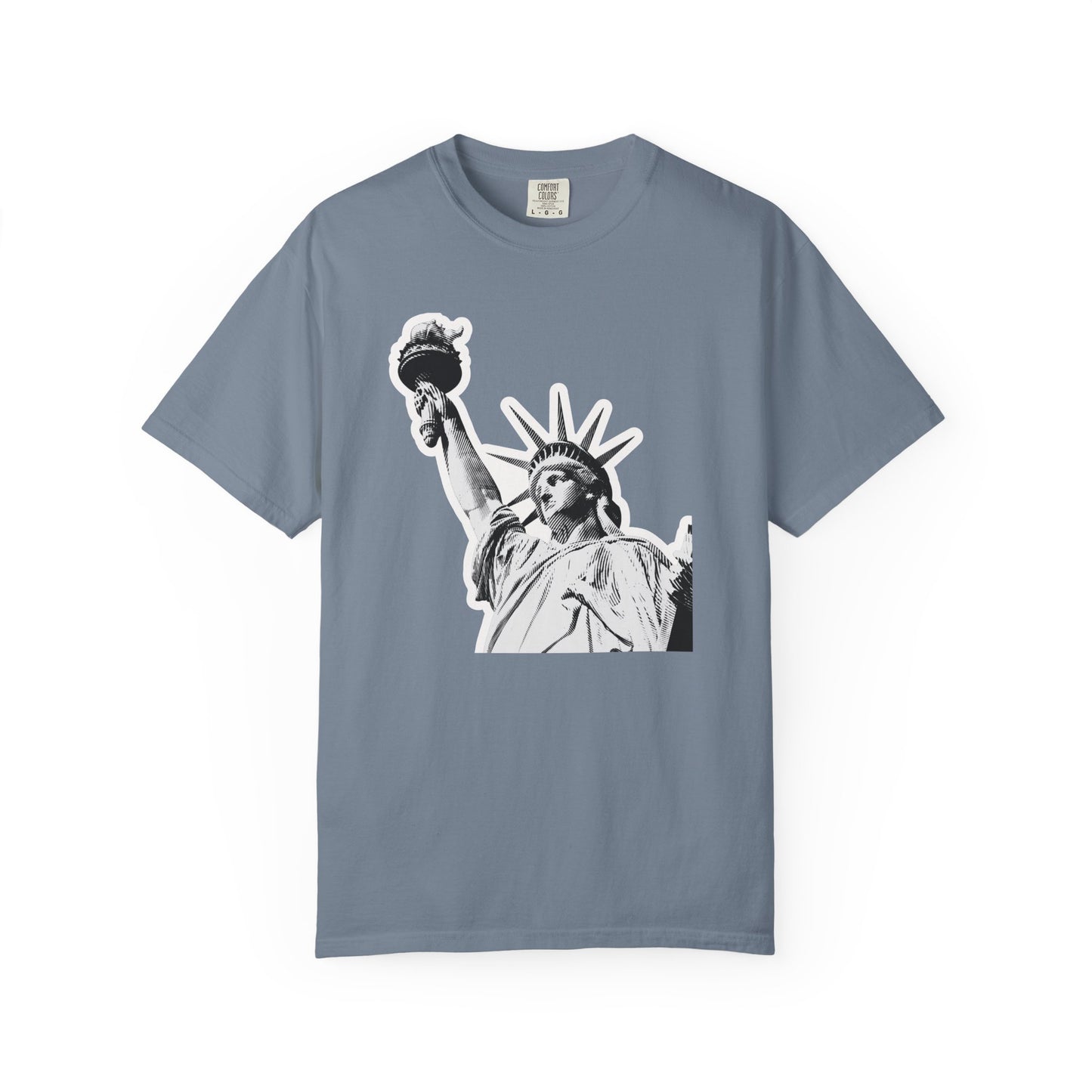 Statue of Liberty Graphic T-Shirt — Vintage Monochrome NYC Tee