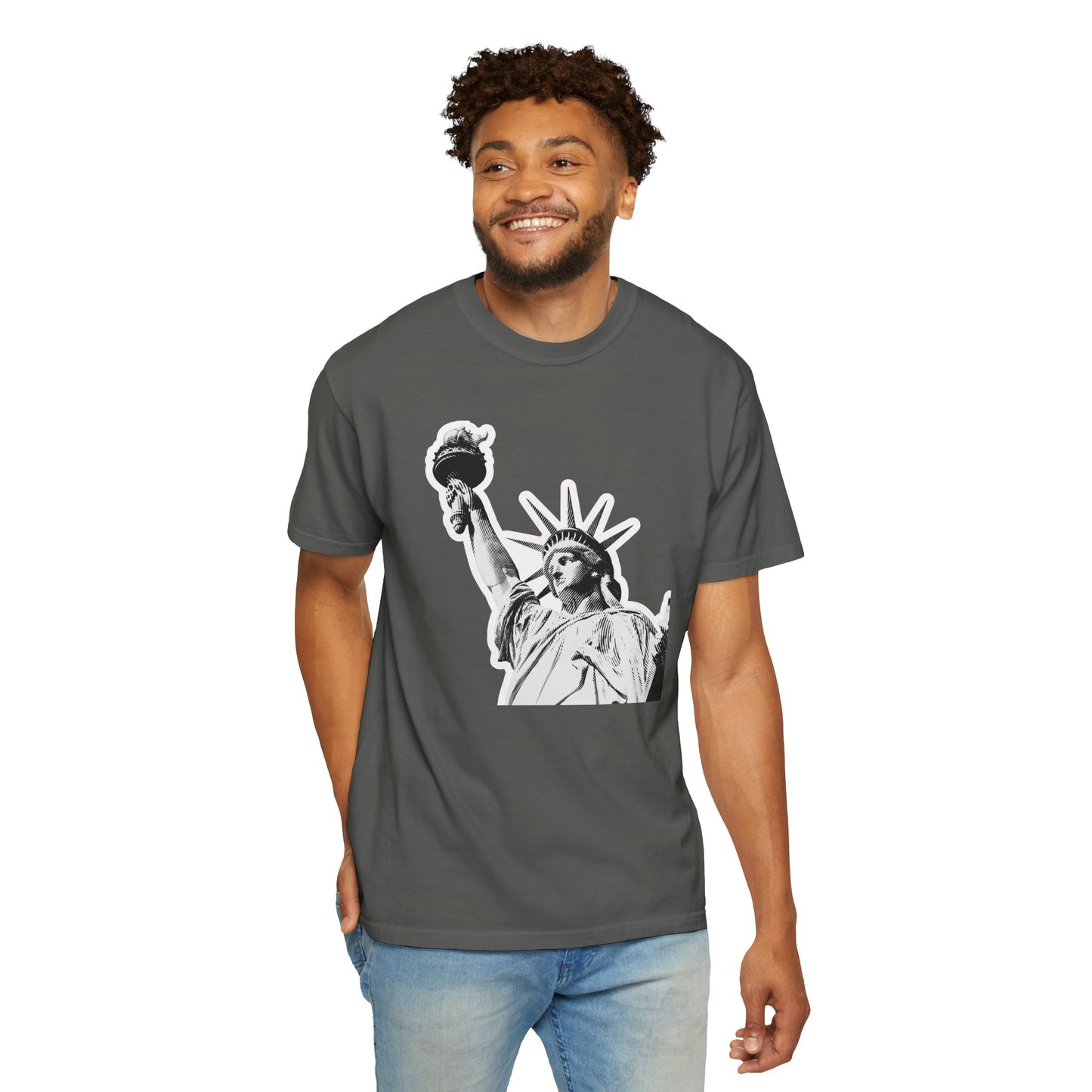 Statue of Liberty Graphic T-Shirt — Vintage Monochrome NYC Tee