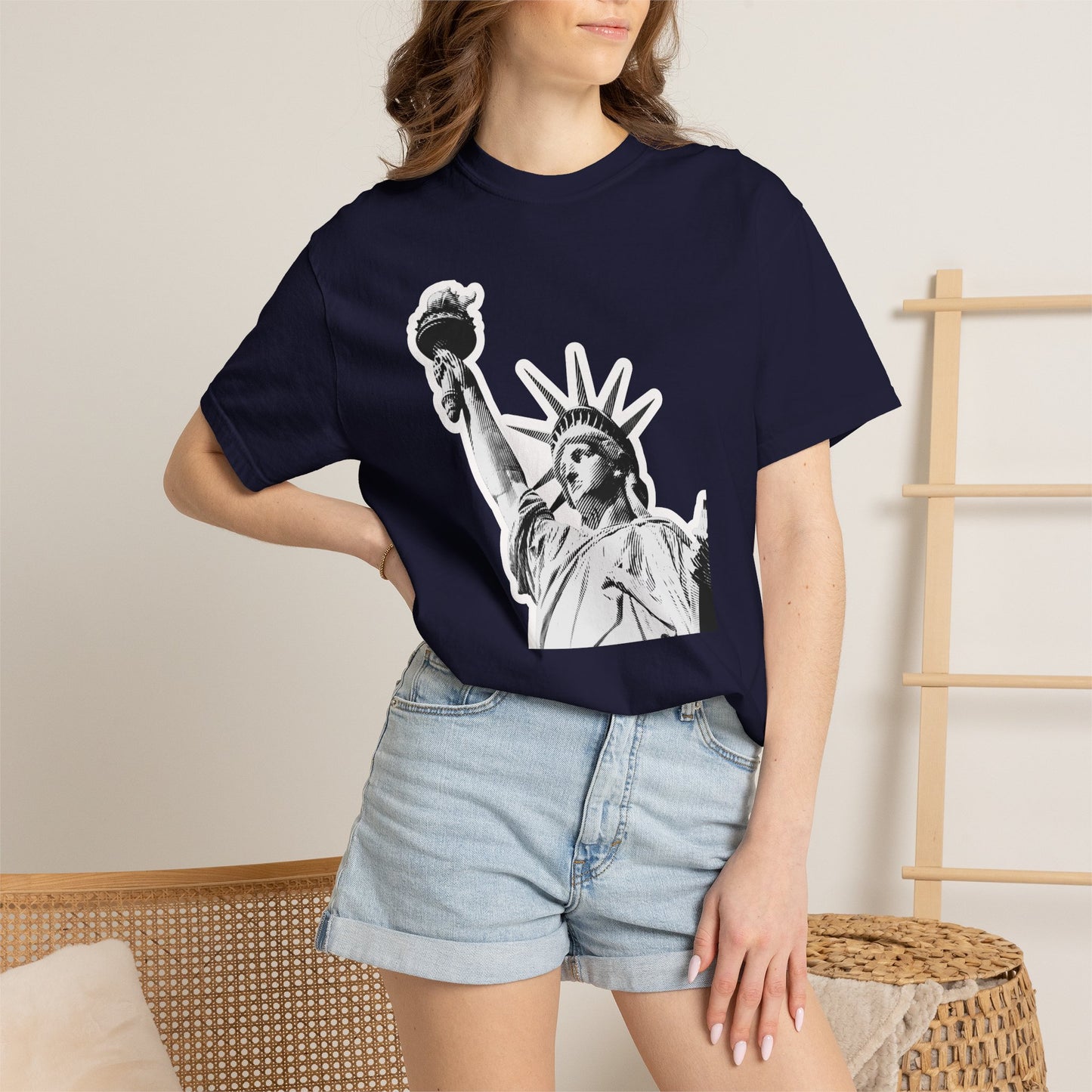 Statue of Liberty Graphic T-Shirt — Vintage Monochrome NYC Tee