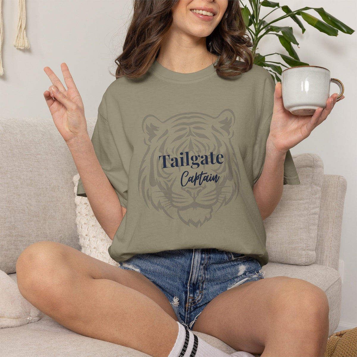 Tailgate Captain Tiger T-Shirt