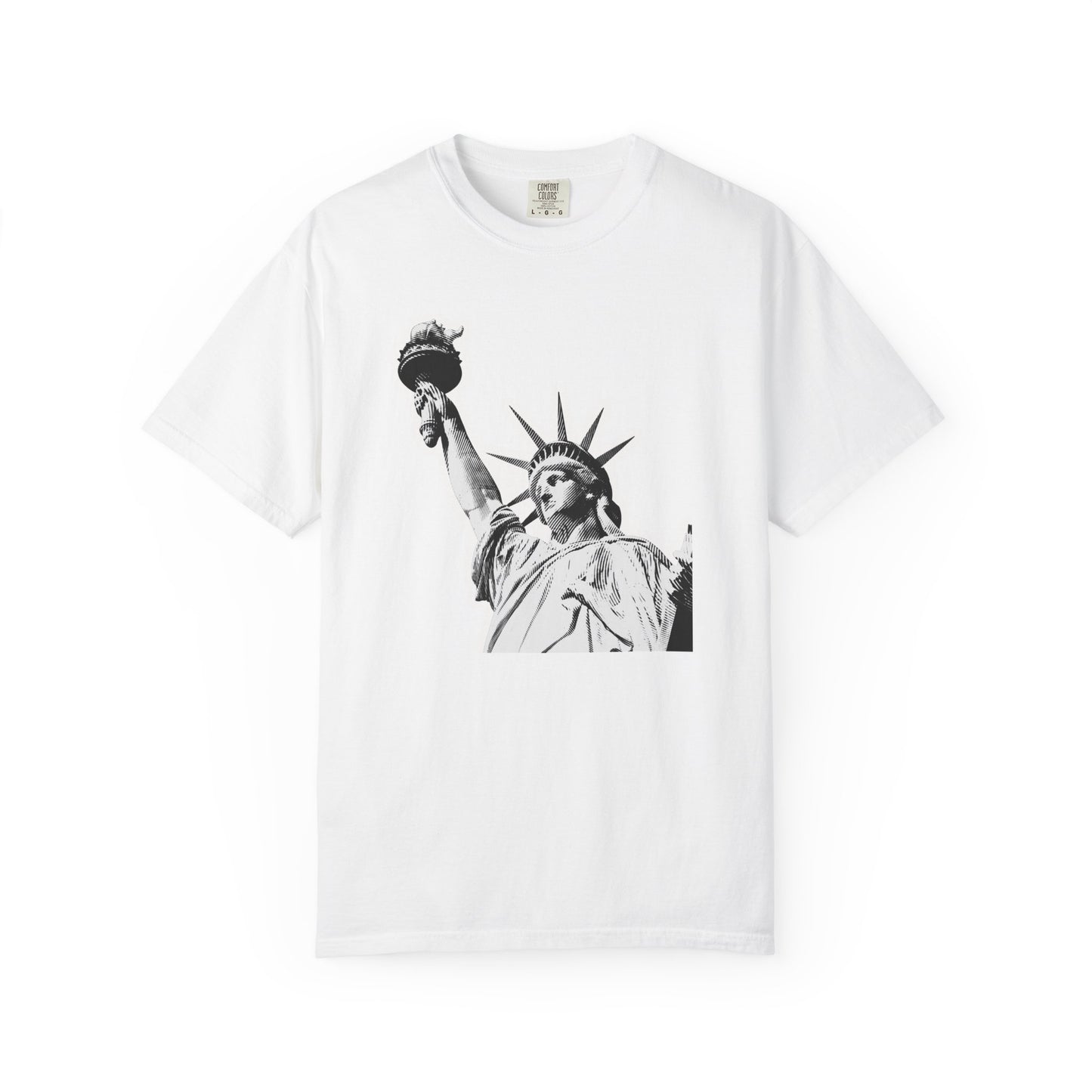 Statue of Liberty Graphic T-Shirt — Vintage Monochrome NYC Tee