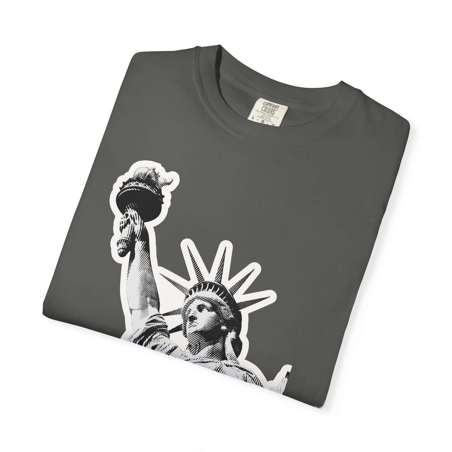 Statue of Liberty Graphic T-Shirt — Vintage Monochrome NYC Tee